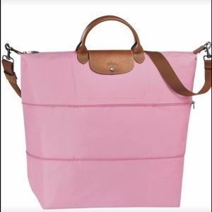 Gently Used Longchamp LE PLIAGE
TRAVEL BAG